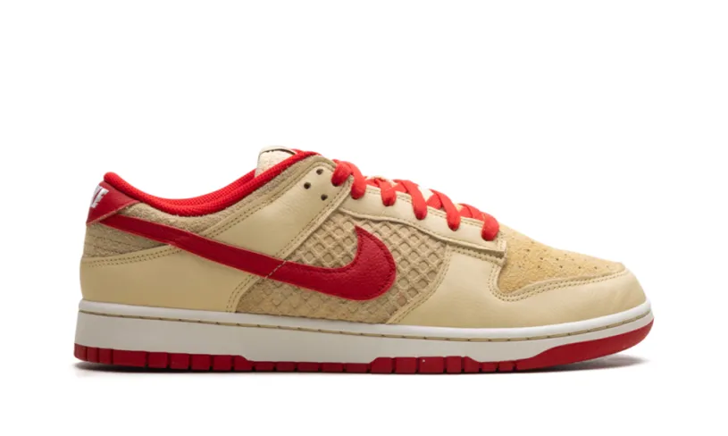 Nike Dunk Dunk Low 'STRAWBERRY WAFFLE'